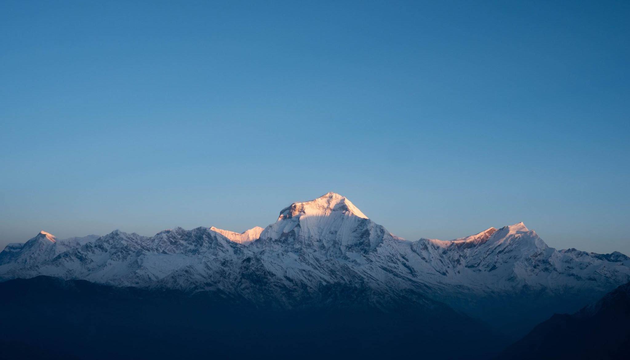 sunrise dhulagiri.jpg